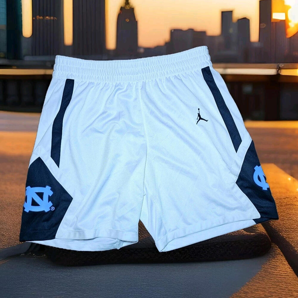 Air Jordan North Carolina Basketball Shorts Kids Medium